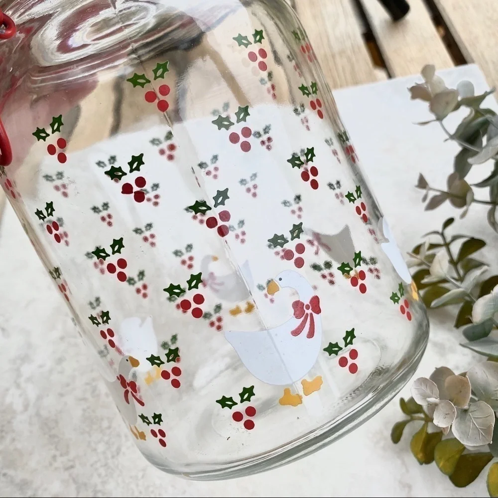 Vintage Christmas holly duck glass canister w lid